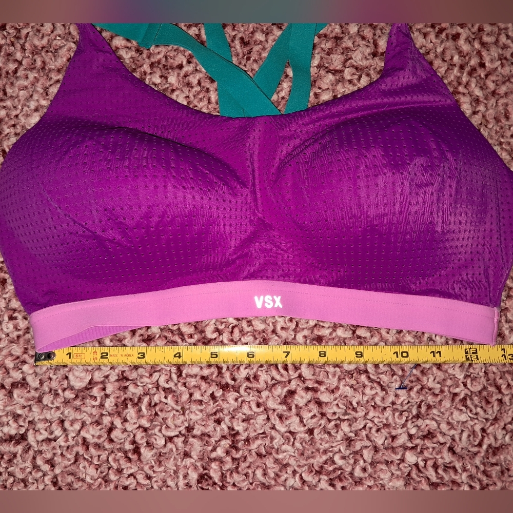 Victoria's Secret sportsbra - Picture 4 of 7